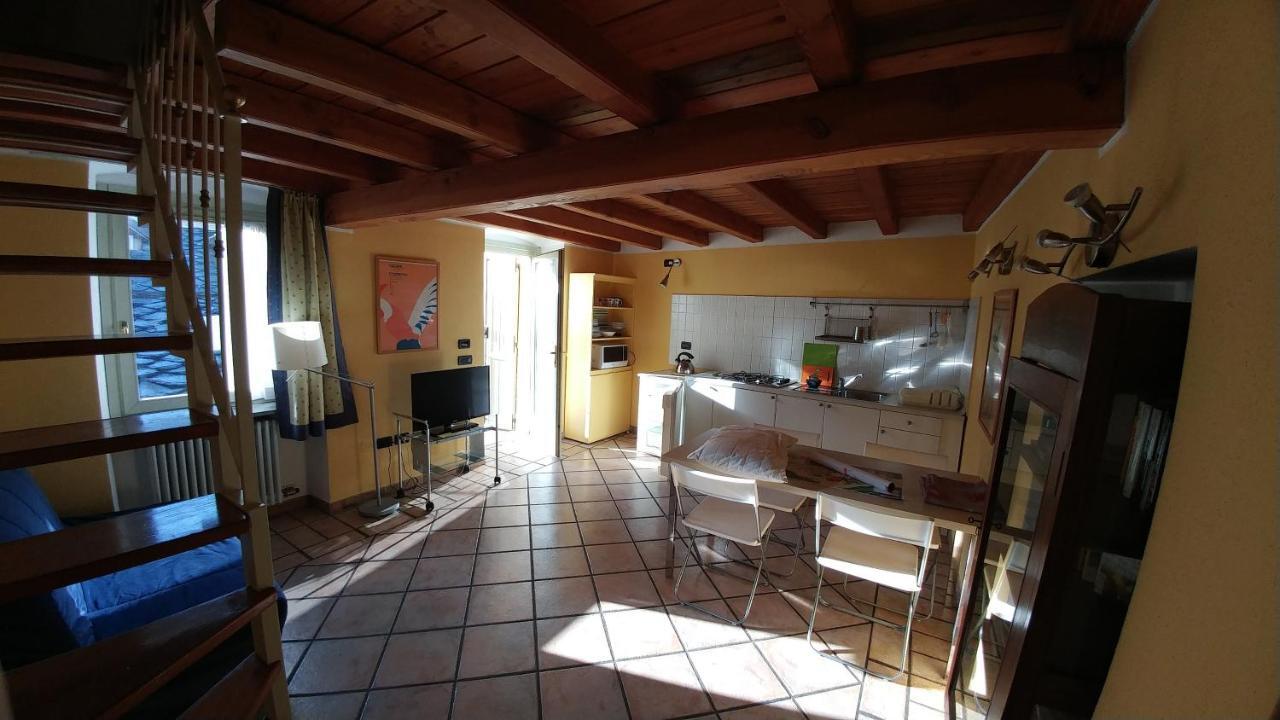 Casa De Giorgis Aosta Exterior foto